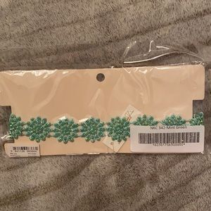 Amrita Singh choker